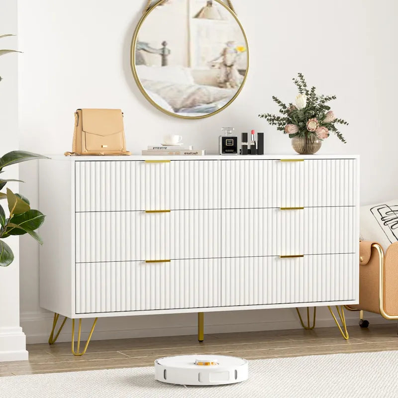 Commode à tiroirs cannelés pour chambre à coucher